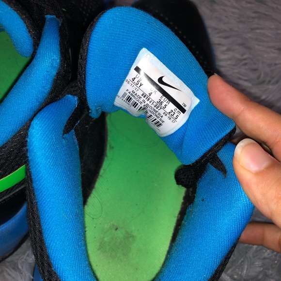 Nike boys shoes - Picture 7 of 8